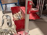 a picture of a machine that is sitting on the floor