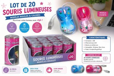 beaucoup d'objets qui se trouvent dans une boîte