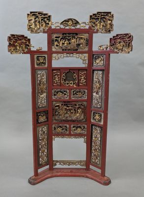 chinese red lacquered four - paneled screen with gold decorations