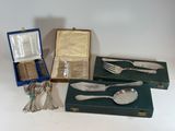 several different types of silverware including forks, spoons and spoons
