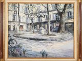 une peinture à l'huile représentant une scène de rue en ville, avec une horloge et des fleurs