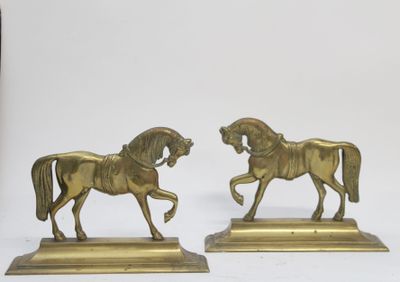 Paire d'éléments de décoration en bronze à motifs de chevaux… - Photo 1