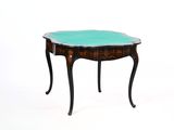 une image représentant une petite table avec un plateau en verre vert