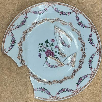CHINE-COMPAGNIE DES INDES Six assiettes en porcelaine à déco… - Photo 1