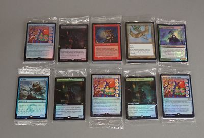 beaucoup de cartes sur la table