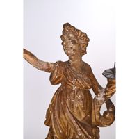 PAIRE D’ANGES TORCHERES en bois polychrome. (photo 2)