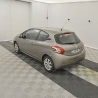 PEUGEOT 208 1.2 VTI ACTIVE 3P. Pour obtenir le contrôle tech… (photo 6)