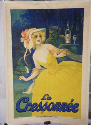 une vieille affiche représentant une femme en robe jaune tenant un verre de vin