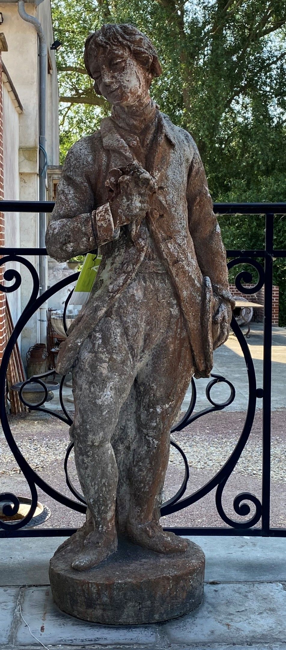 Objets d'art & Curiosités