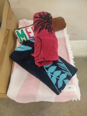 lot de 20 serviettes de plage - différents modèles - contien…