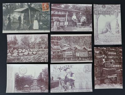 plusieurs anciennes cartes postales représentant des personnes et des animaux devant un bâtiment