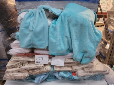 Lot de 100 pièces polaire gigoteuses, couvertures ,couleurs …