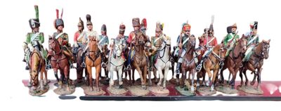 de nombreuses figurines de soldats à cheval