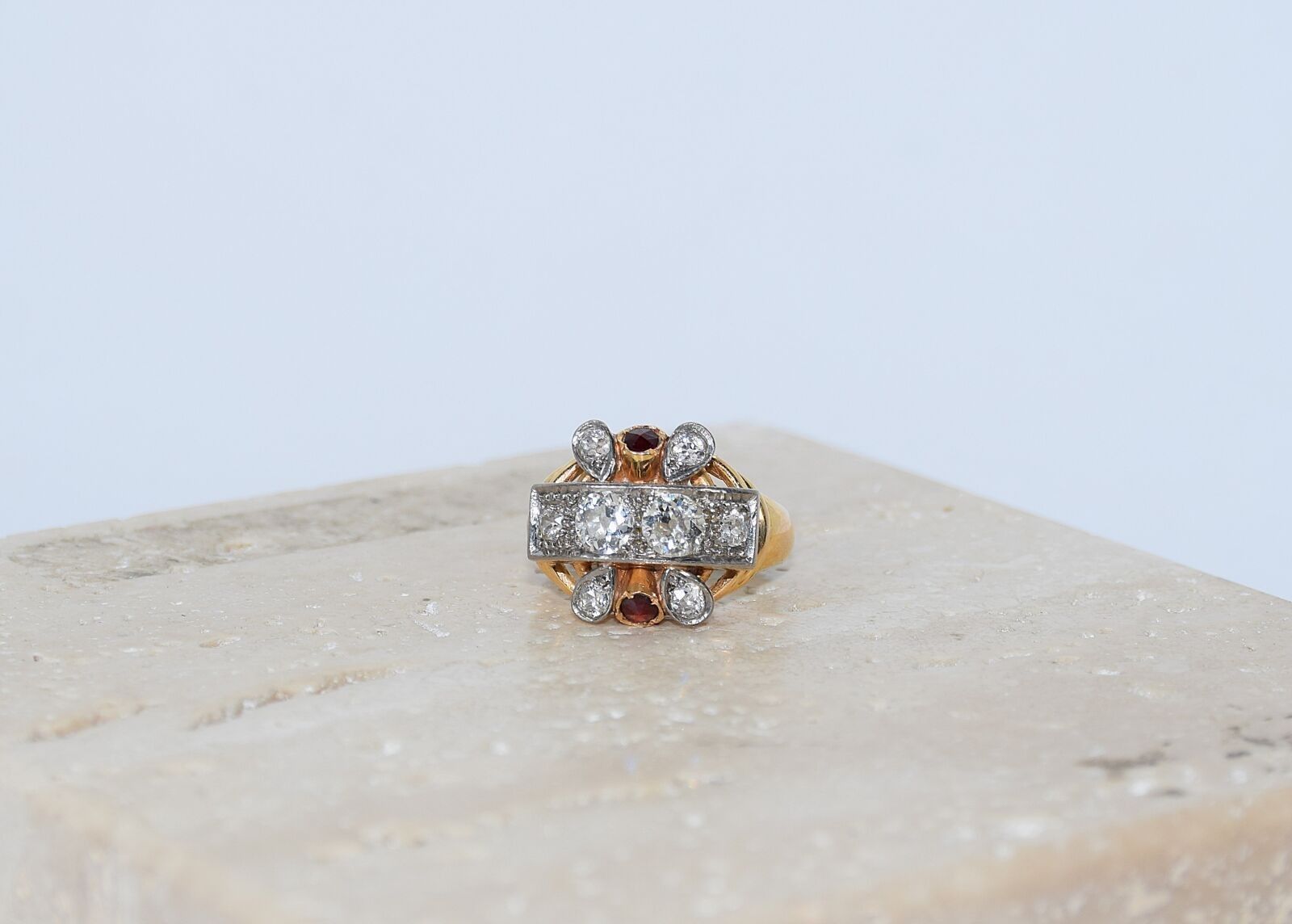 Bijoux & Pierres Précieuses
