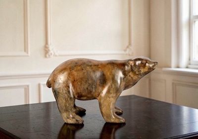 Bronze animalier representant un ours blanc.