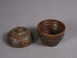 pair of chinese bronze vases with lid and cover