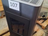 a picture of a stove sitting on top of a pallet