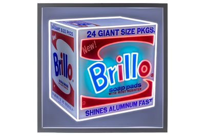 WARHOL ANDY (1928 - 1987) sculpture "Brillo" au néon - dans …