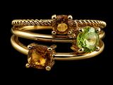 bague en or jaune sertie d'une citrine et de pierres de citrine
