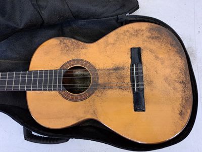 Miguel Angel - Photo 1