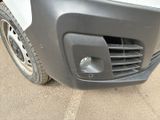 a close up of the front bumper of a truck