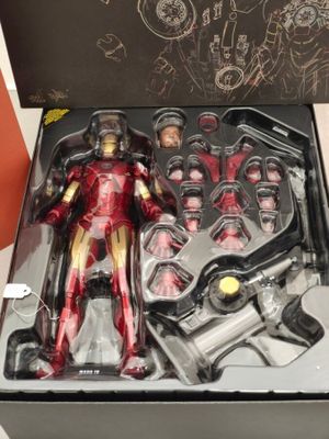 Figurine Iron Man Mark 4 Iron Man 2 1/6