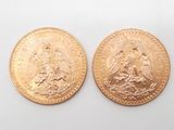 deux pièces d'or sur lesquelles figurent l'effigie d'un homme et d'une femme
