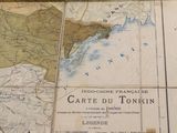 une vieille carte de la Turquie exposée dans une vitrine