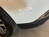 a sticker on the side of a car that says vauto