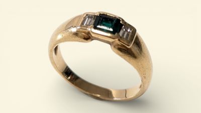 Bague Jonc en or jaune 18K (750/°°) centrée d'une émeraude d…