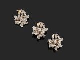 une paire de boucles d'oreilles en diamant et or