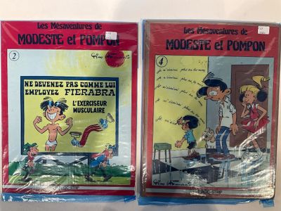deux livres exposés sur la table