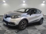 le nouveau renault c - cross suv est garé dans un showroom