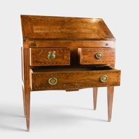 Commode scribanne en placage de bois, ouvrant à un abattant … (photo 2)