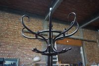 porte-manteau vintage sur pied de style THONET (photo 2)