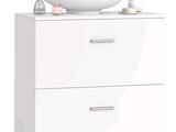 une photo d'un meuble-lavabo de salle de bains équipé d'un lavabo à cuvette