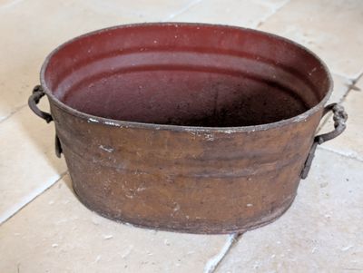 Jardinière en tôle - Dim. 47 x 31 cm H.