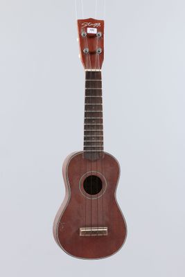 Ukulélé de marque STAGG, modèle US40-S. - Photo 1