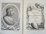 un vieux livre avec l'image d'un homme portant une couronne et celle d'une femme en robe