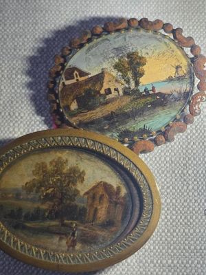 a picture of a picture of a house and a picture of a house