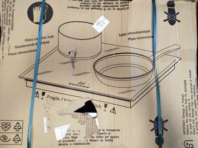 Plaque Vitrocéramique de la marque BOSCH - modèle PXY675DC… - Photo 1