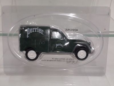 Collection 2CV publicitaire Norev perrier