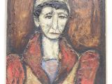 une image représentant un tableau d'une femme vêtue d'un manteau rouge et d'un chapeau