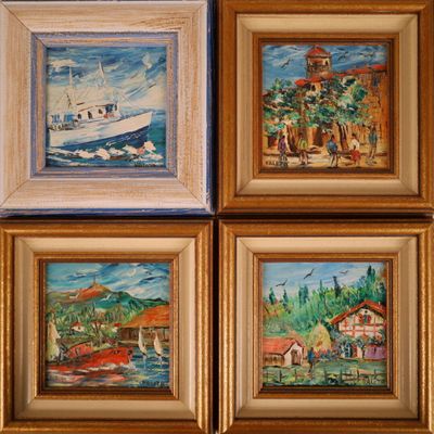 quatre tableaux encadrés représentant un bateau, une maison, un bateau et une maison