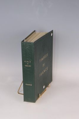 Ensemble de feuilles Leuchtturm vides.