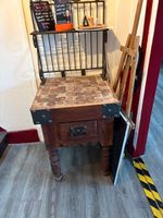 1 lot de mobilier comprenant 1 buffet en bois et 1 meuble d'… (photo 3)