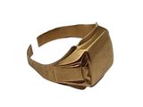 une image d'une bague en or sur fond blanc
