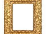 un cadre doré orné d'un motif décoratif sur fond blanc