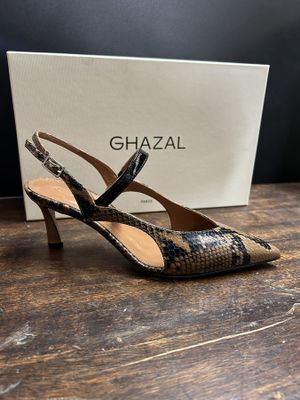 Lot de 20 paires de sandales à talons de la marque GHAZAL - …