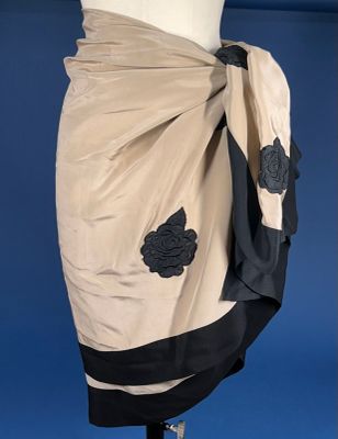 an image of a dress on a mannequin mannequin mannequin mannequin mannequin mannequin mannequin mannequin mann